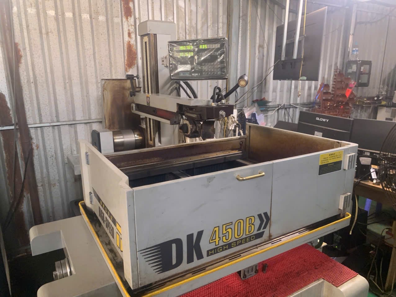 Wire cutting machine.jpg